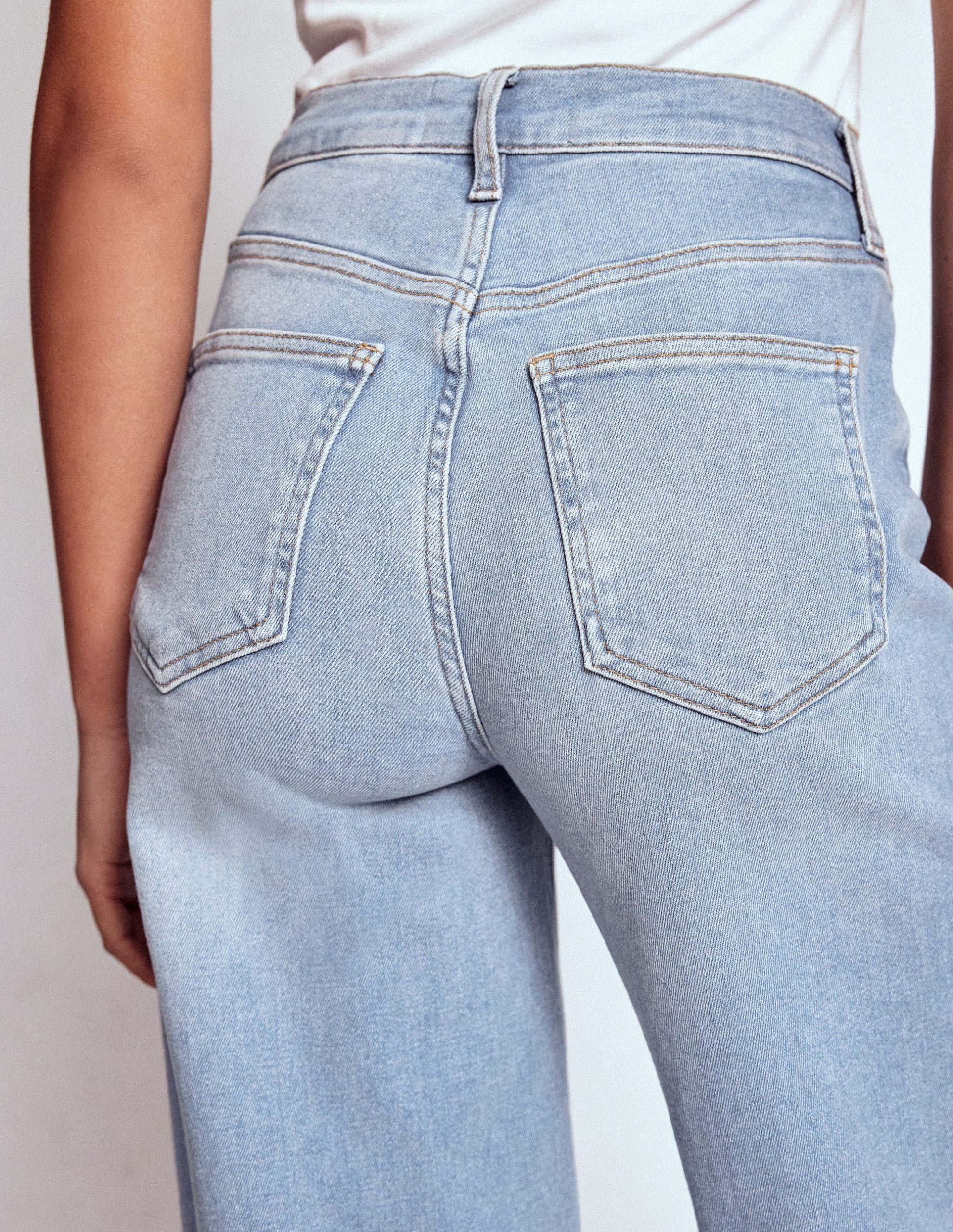 High Rise Wide Leg Jeans-Light Vintage - Image 8