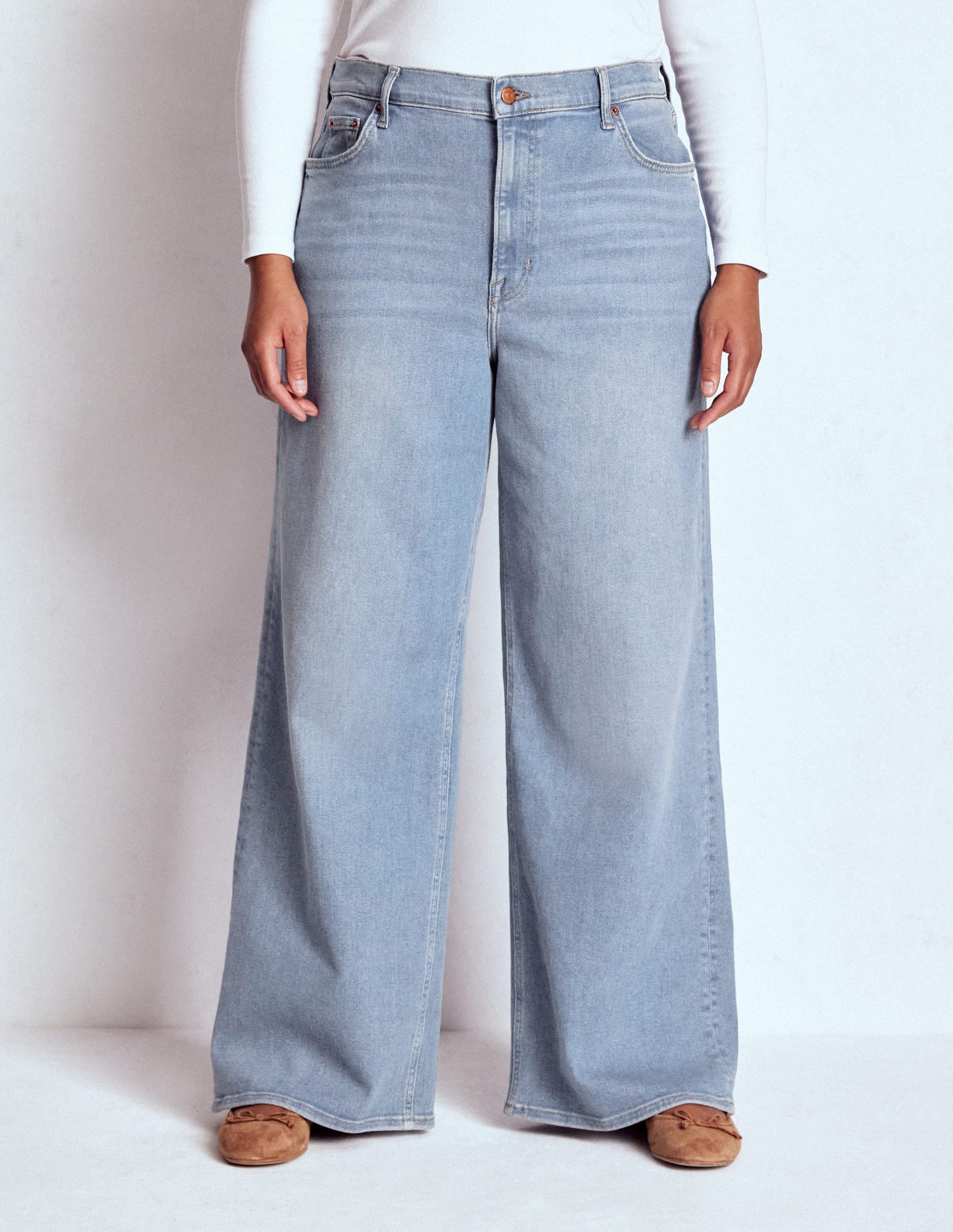 High Rise Wide Leg Jeans-Light Vintage - Image 10