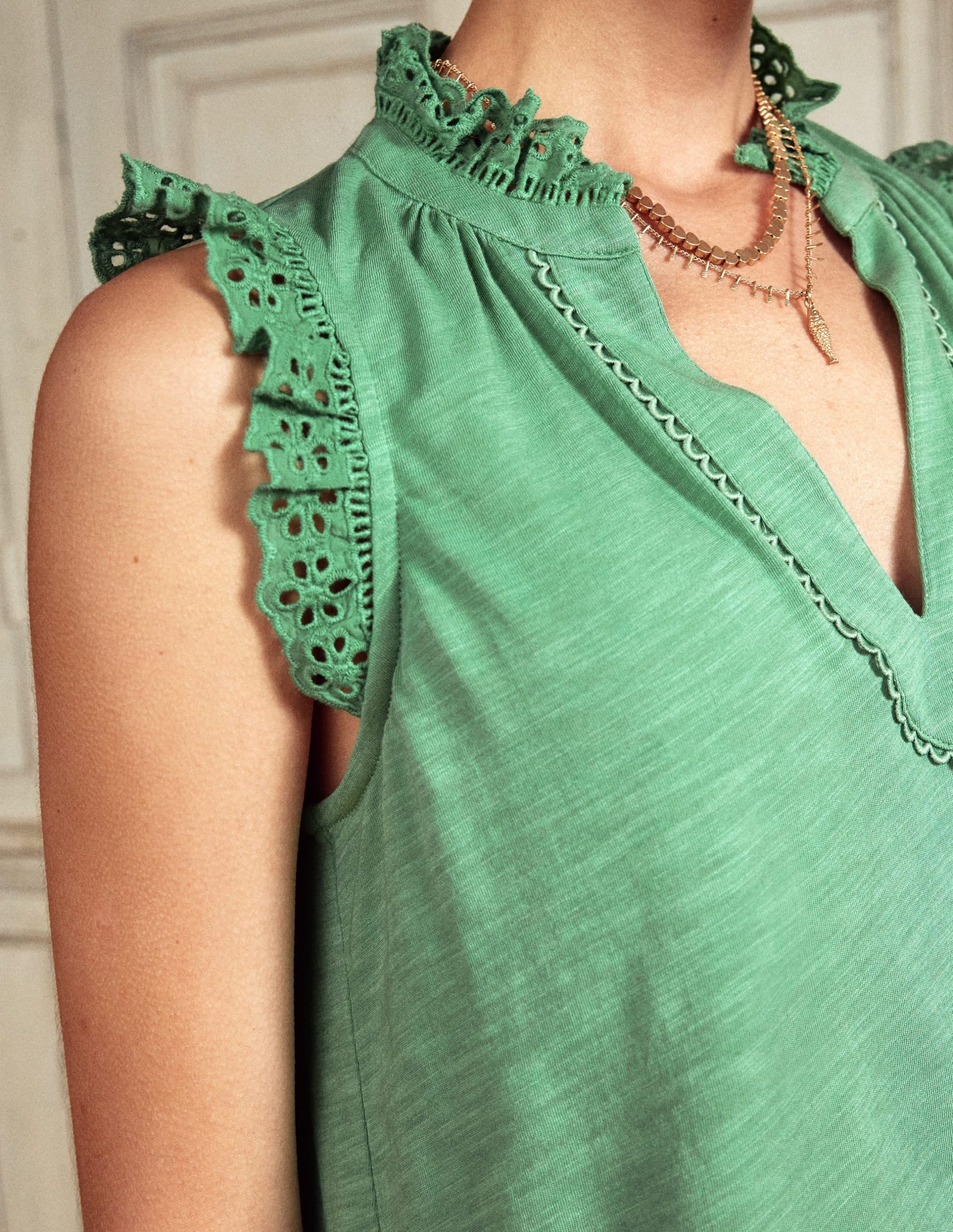 Aria Broderie Trim Vest-Aloe Green - Image 2