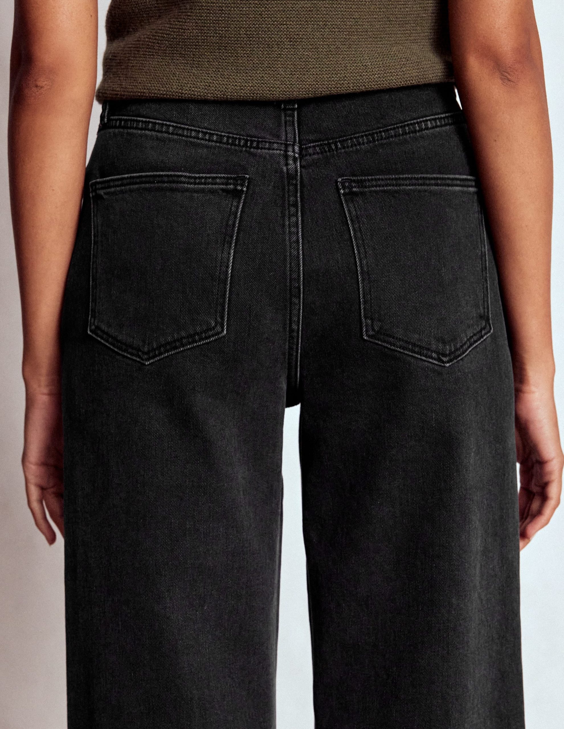 Mid Rise Straight Leg Jeans-Washed Black - Image 2