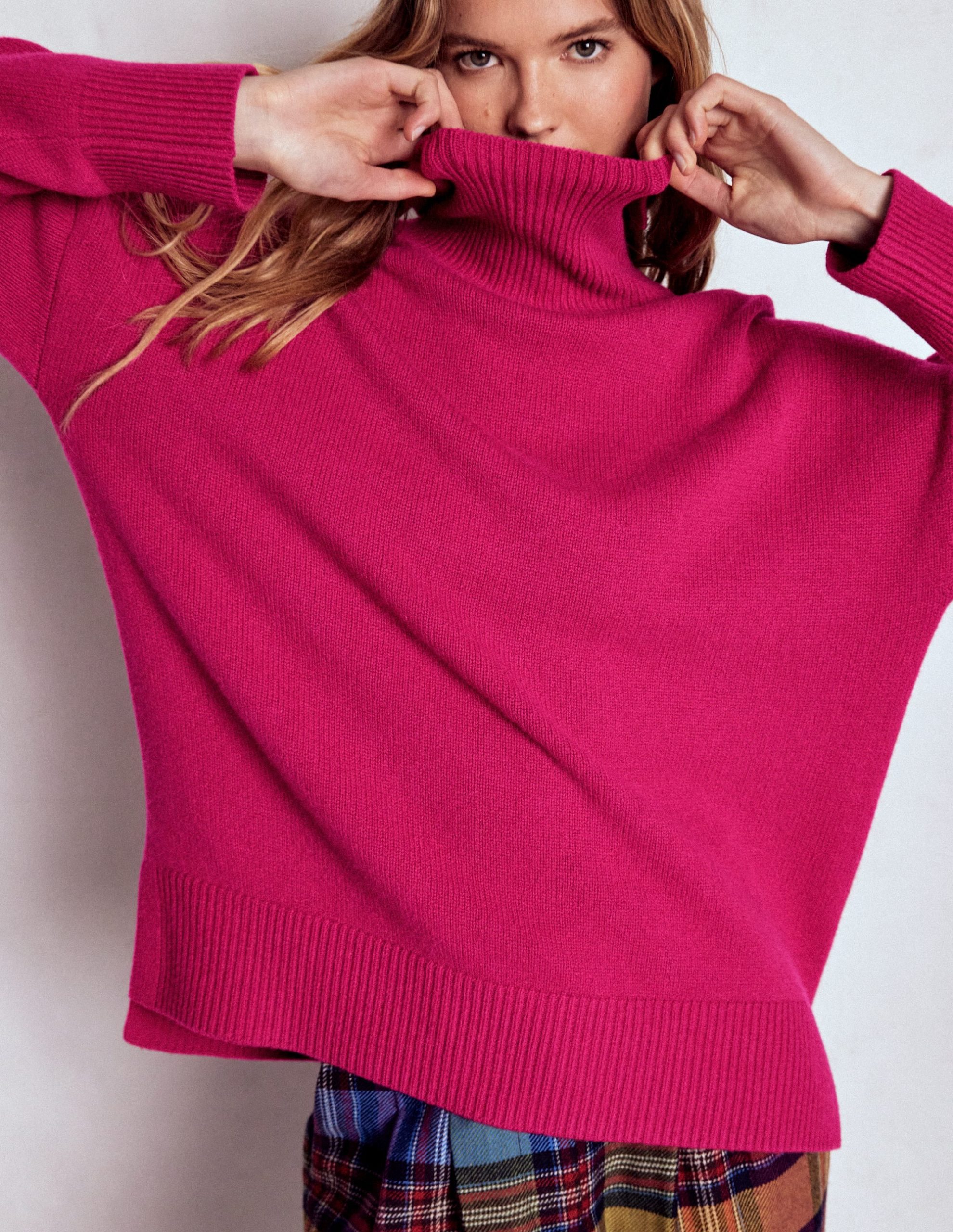 Polly Merino Roll Neck Sweater-Sorbet Pink